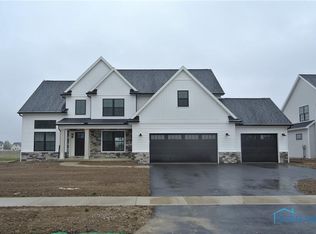 1011 Brampton Park, Perrysburg, OH 43551