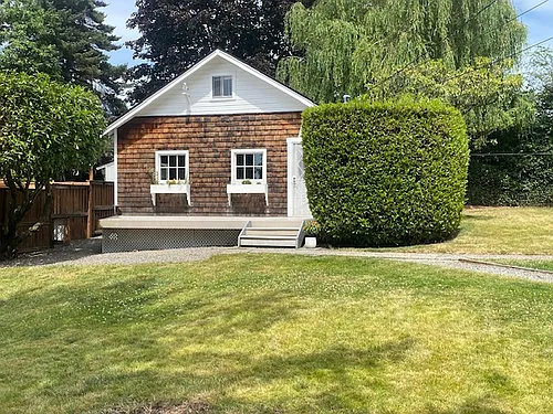 19817 104th Ave NE #B Photo 1