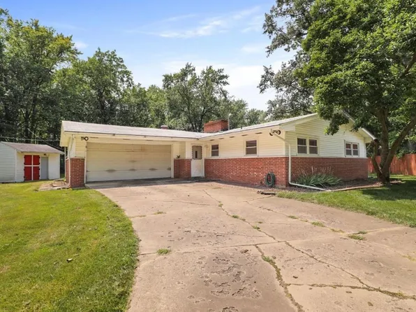 5086 Garfield St, Gary, IN 46408