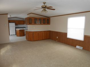 62 Woodlake Run, Yoder, IN 46798