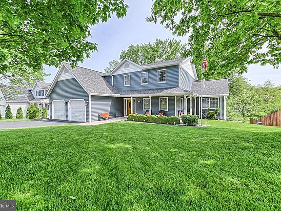 3rd image of 133 Timber Ln