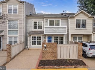 8810 Rustburg Cir, Gaithersburg, MD 20886