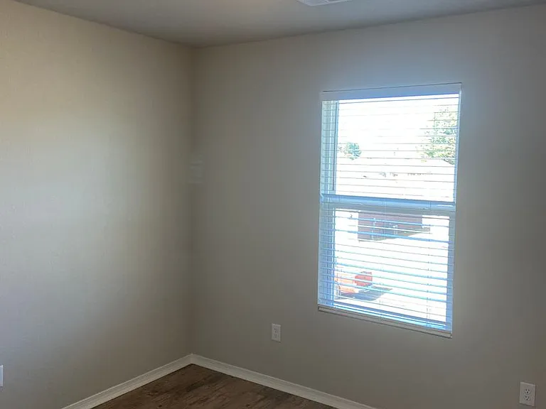 2612 Grand Ln — Photo 20