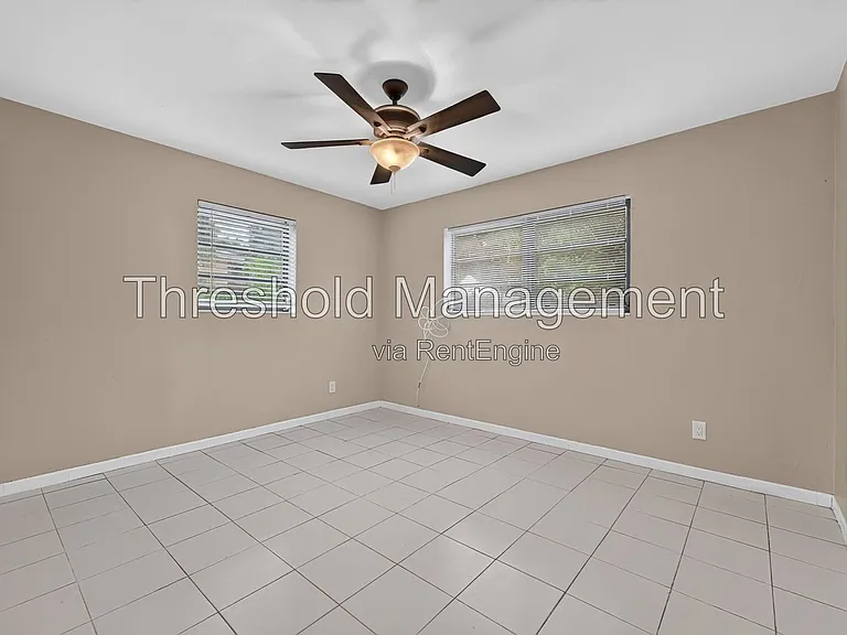 19632 NE 12th Pl — Photo 28