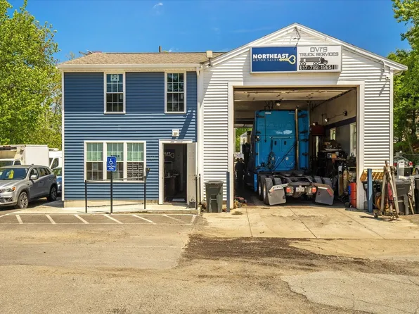 365 Elm St, Bridgewater, MA 02324