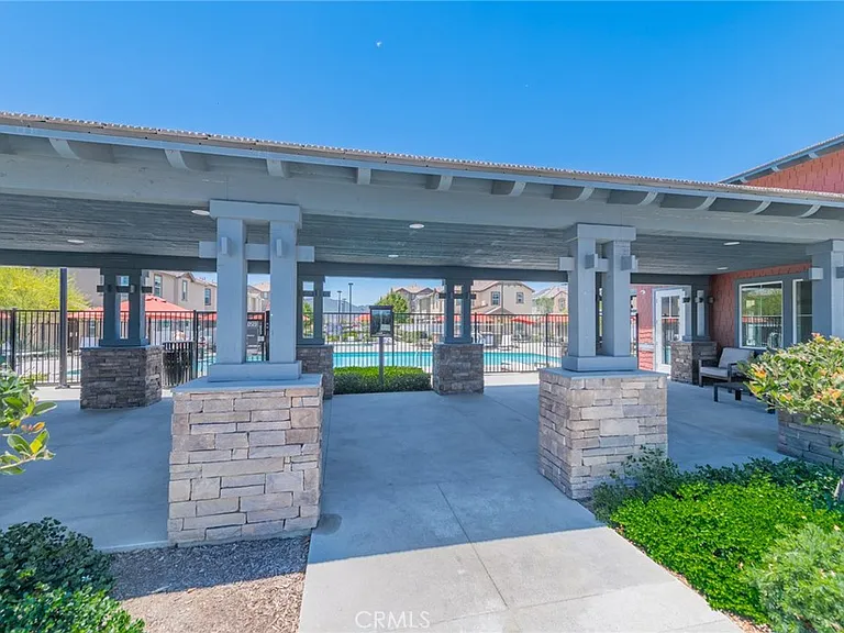 40277 Birchfield Dr — Photo 35
