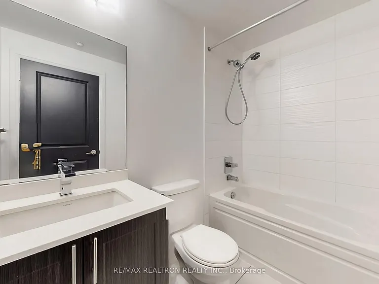 7890 Bathurst St #2505 — Photo 32