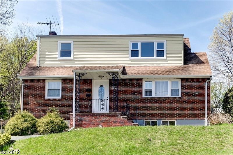 40 Mohawk Ave, Hawthorne, NJ 07506 Zillow