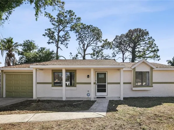 17413 Lee RD, FORT MYERS, FL 33967