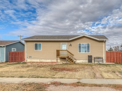612 Mall Dr, Rapid City, SD, 57701