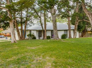 947 Fernwood Ave, Dallas, TX 75216