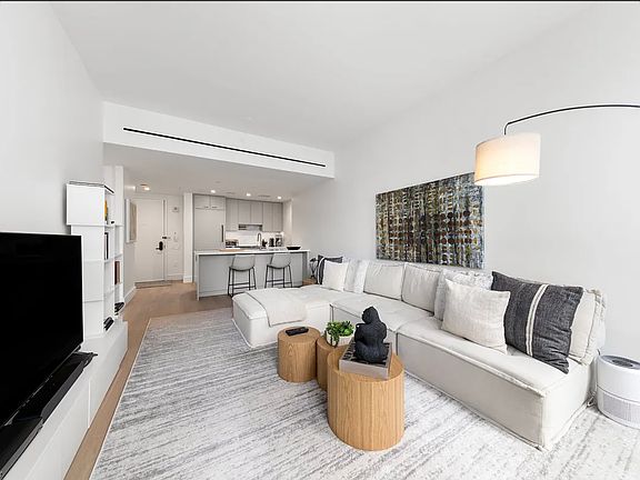 3rd image of 540 6th Ave #5A