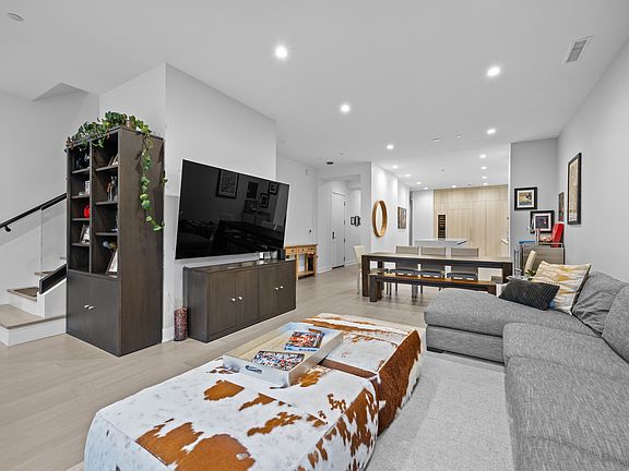 2nd image of 305 S Racine Ave #Penthouse D