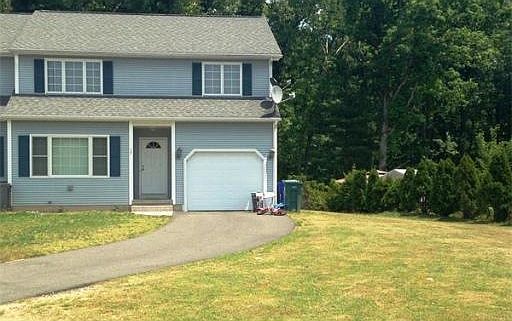 2nd image of 12 Eastwood Dr