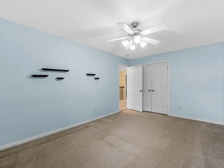 7 Ebony Oaks Pl — Photo 37