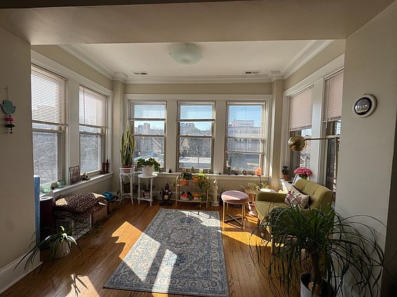 3rd image of 5019 N Ashland Ave #5021-2F