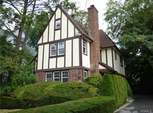 176 Gaylor Rd, Scarsdale, NY 10583