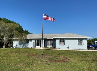 7000 Prospect Rd, Sarasota, FL 34243