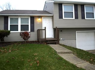5055 Piccadilly St SW, Canton, OH