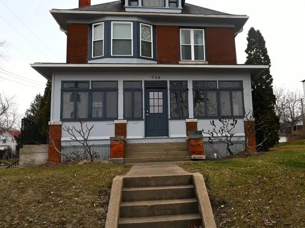732 N 12th St, Quincy, IL 62301