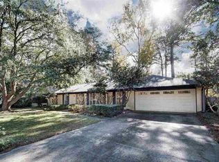 1467 Tracewood Dr, Jackson, MS 39211