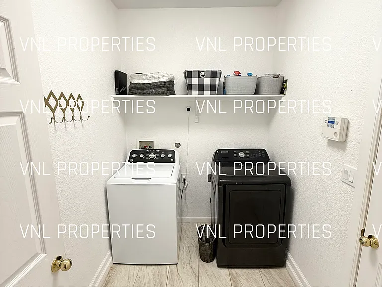 6420 Cayenne Dr — Photo 9