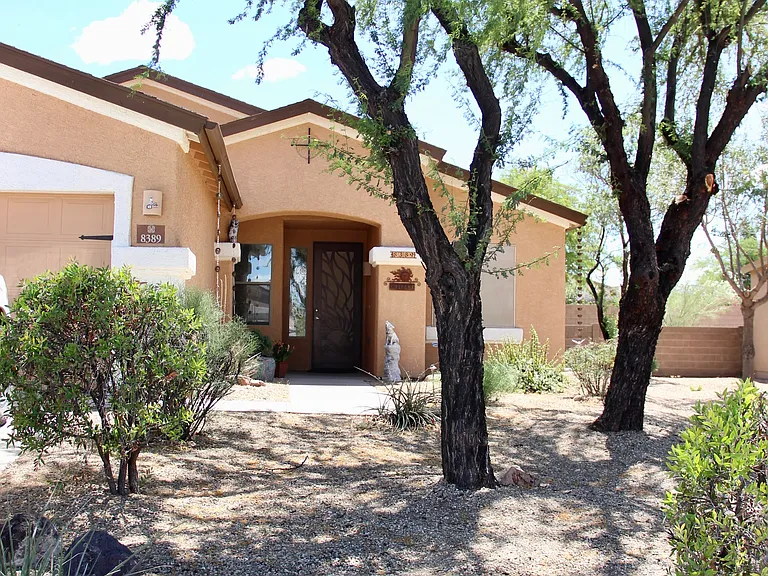 8389 W Calle Sancho Panza — Photo 3
