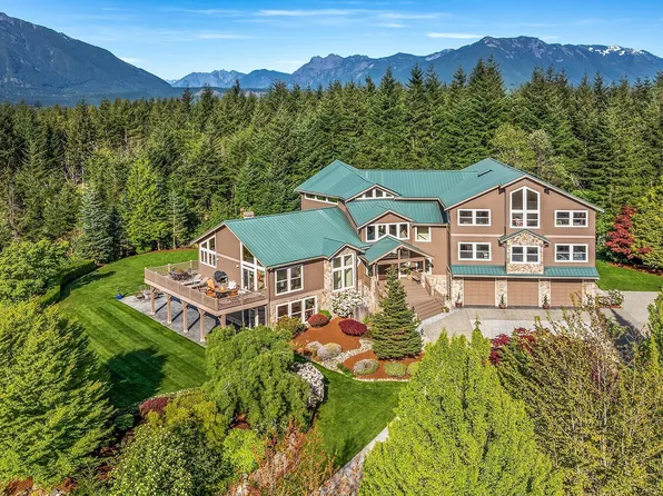 15803 Uplands Way SE, North Bend, WA 98045