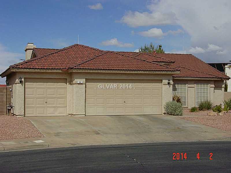 1st image of 326 Oak Canyon Dr