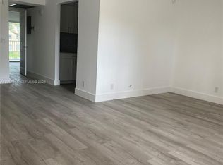 13455 SW 9th Ct APT 203J, Hollywood, FL 33027