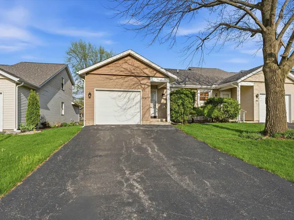 2022 Poppy Ct, Mishawaka, IN 46544