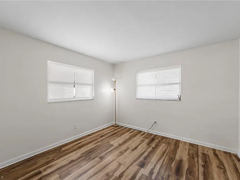 1211 SE 34th St — Photo 21