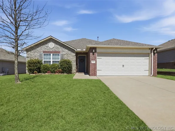 5921 E 148th Pl S, Bixby, OK 74008