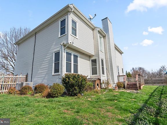 5th image of 21143 Mayapple Pl