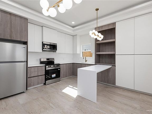 5th image of 1502 Samara Ave #2D
