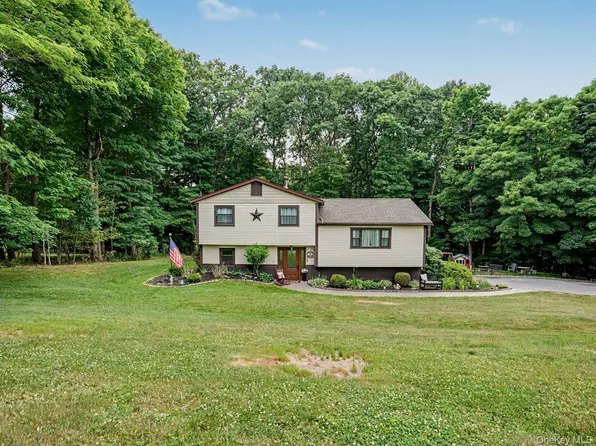 47 Martin Road, Hopewell Junction, NY 12533