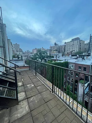 Rented by Oxford Property Group | media 18