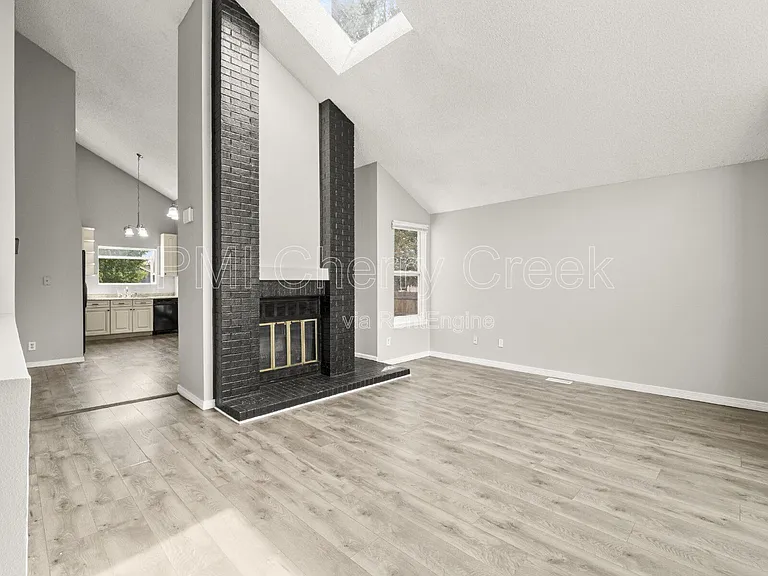 15163 E Walsh Dr — Photo 3