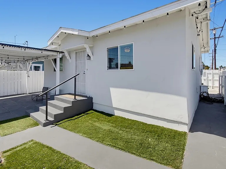 4222 Myrtle Ave — Photo 7