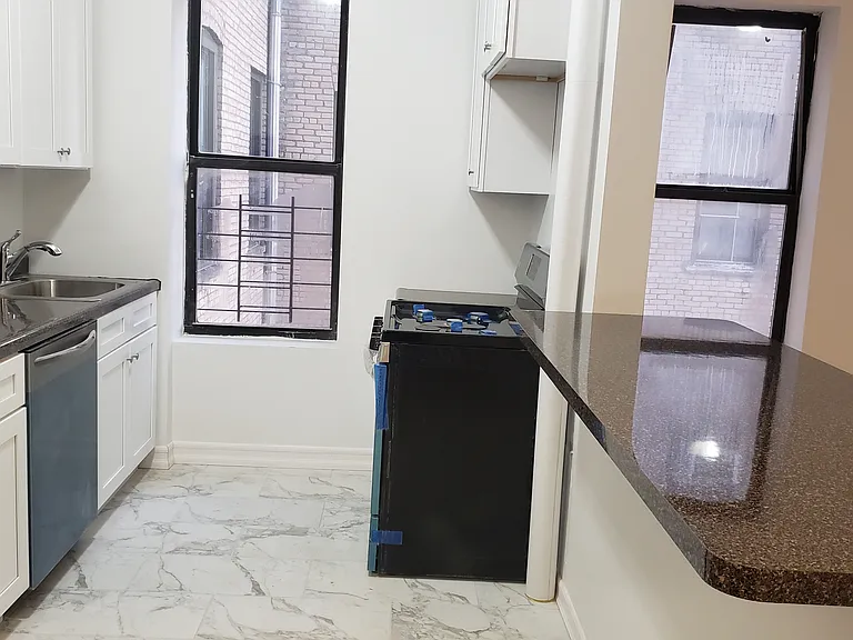 632 Ocean Pkwy #1 — Photo 5