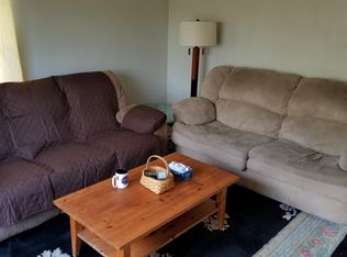 79 Miantonomi Ave, Middletown, RI 02842