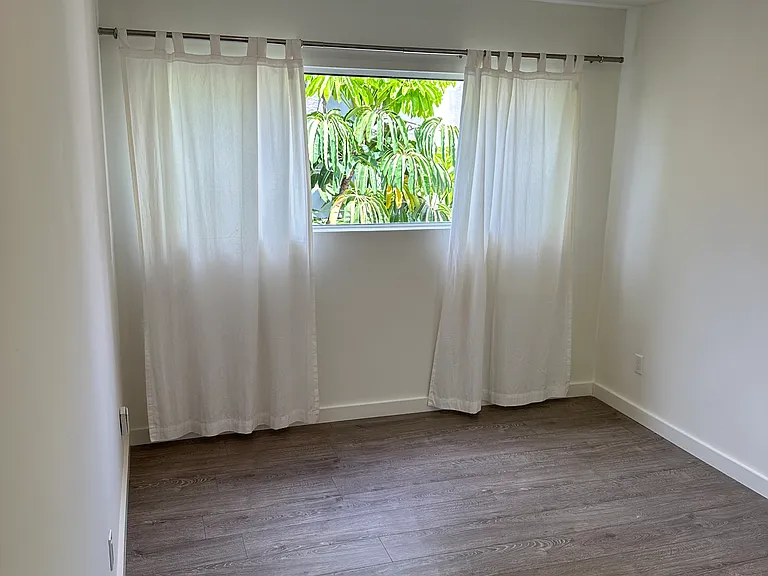1430 Hi Point St #306 — Photo 9