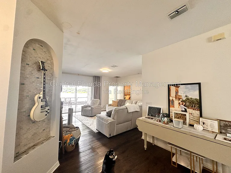 4226 Waterside Pointe Cir — Photo 5