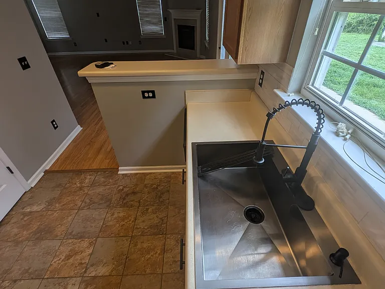 5900 Rivercliff Ct — Photo 4