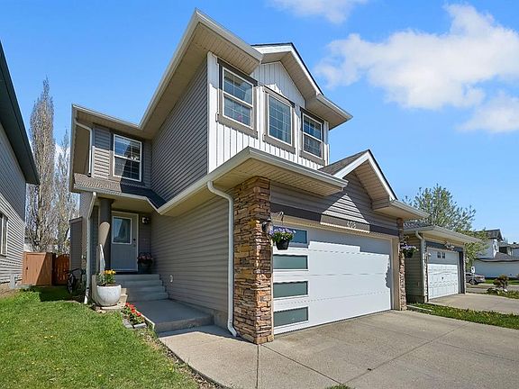 3rd image of 408 S Bridlewood Ct SW