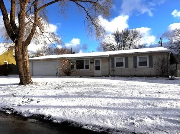 411 Prescott Rd, Valparaiso, IN 46385