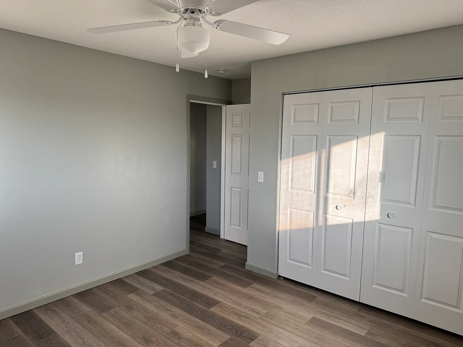 2 bed, 700 sqft, $1,350 — Photo 4