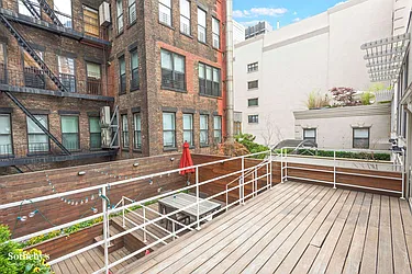 Rented by Sotheby's International Realty