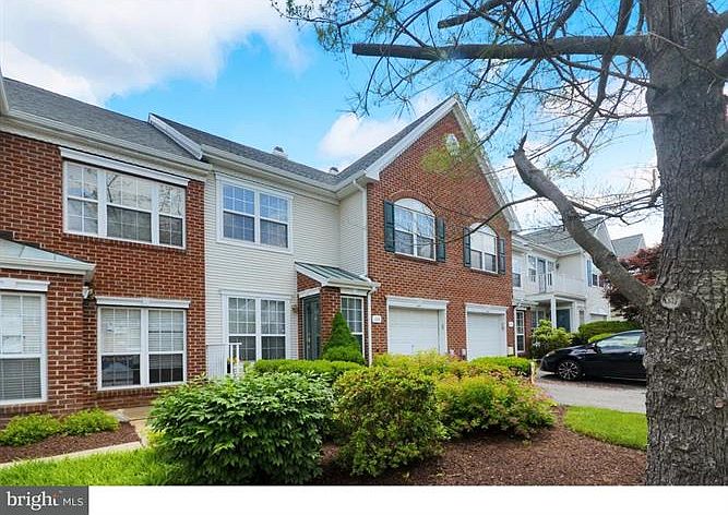 2nd image of 608 Pebble Creek Ct #48