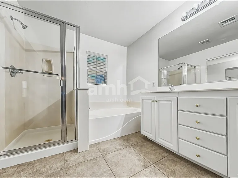 10432 Wellington Manor Ave — Photo 12